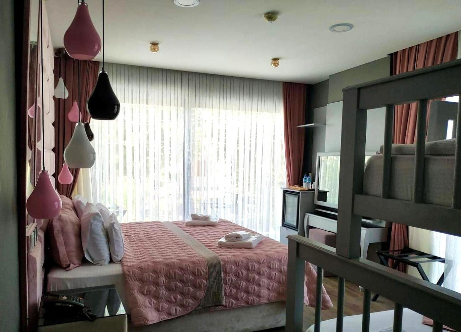 Ferush Boutique Hotel Urla Ngoại thất bức ảnh